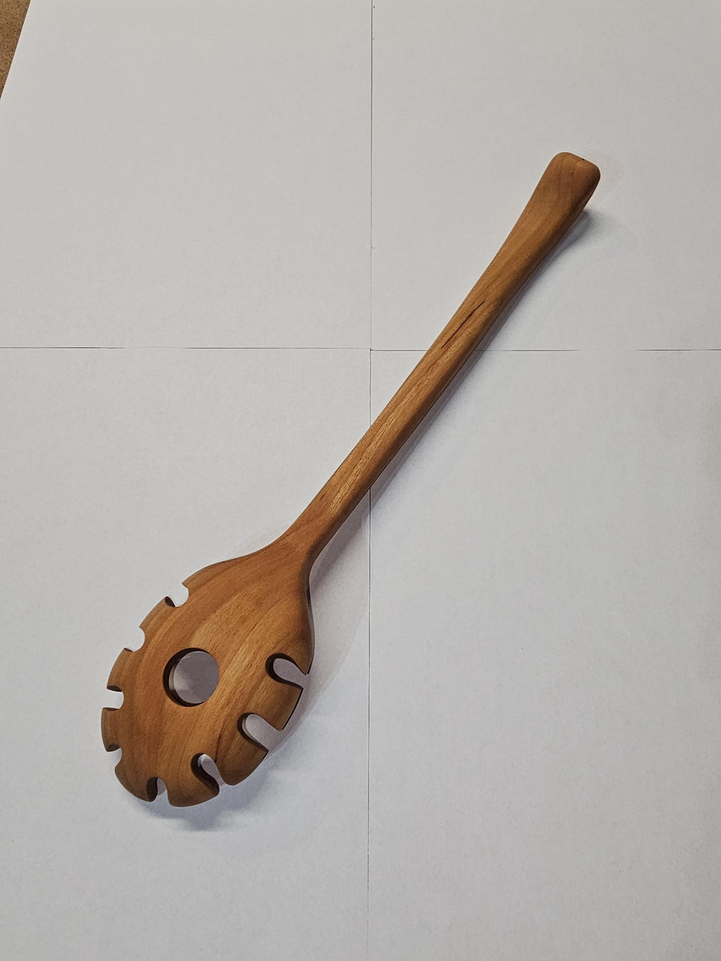 Wooden Spaghetti Spoon Template – DIY Woodworking Plan PDF – alternate angle