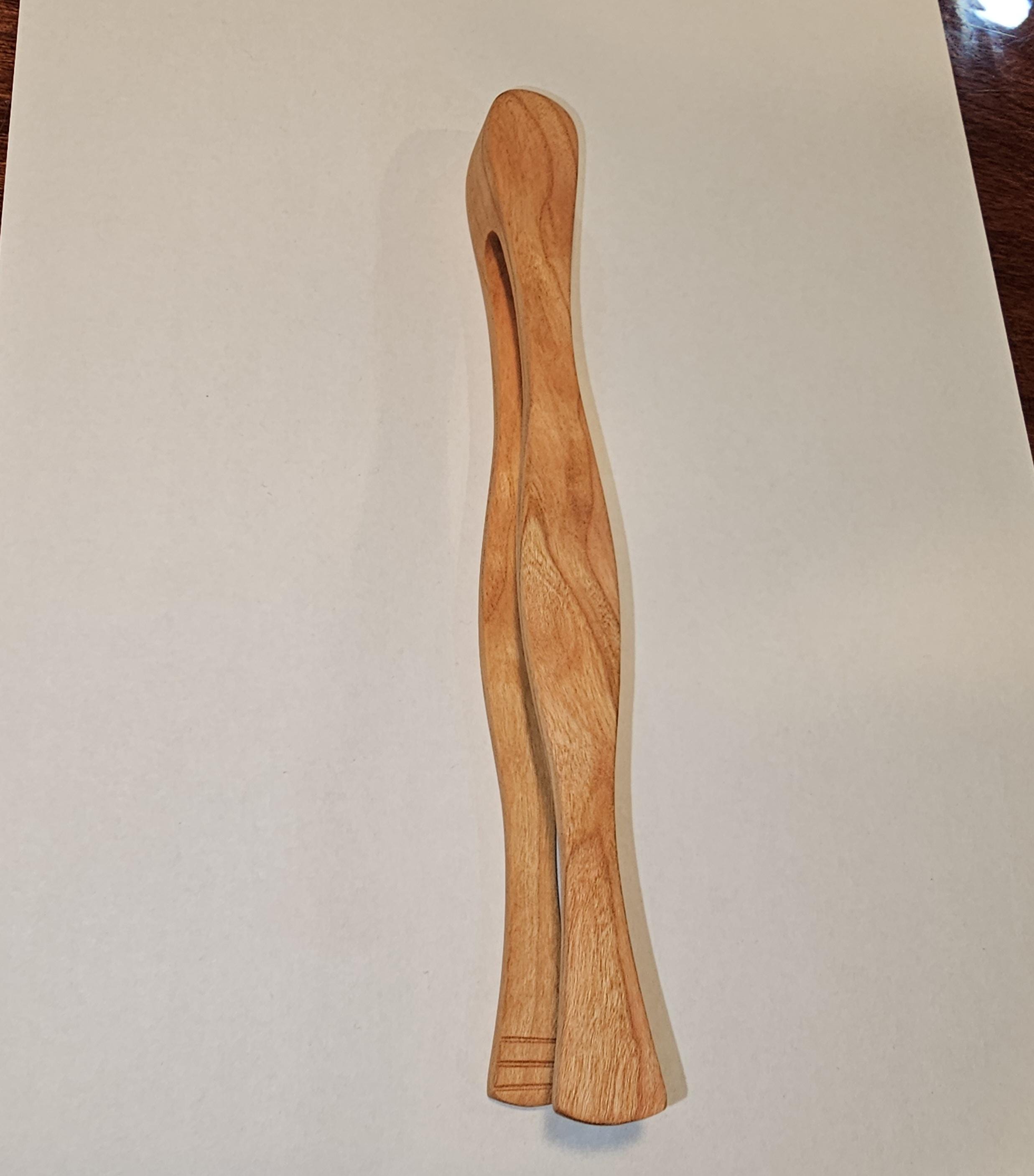 Wooden Toast Tongs Template – DIY Woodworking Plan PDF – alternate angle