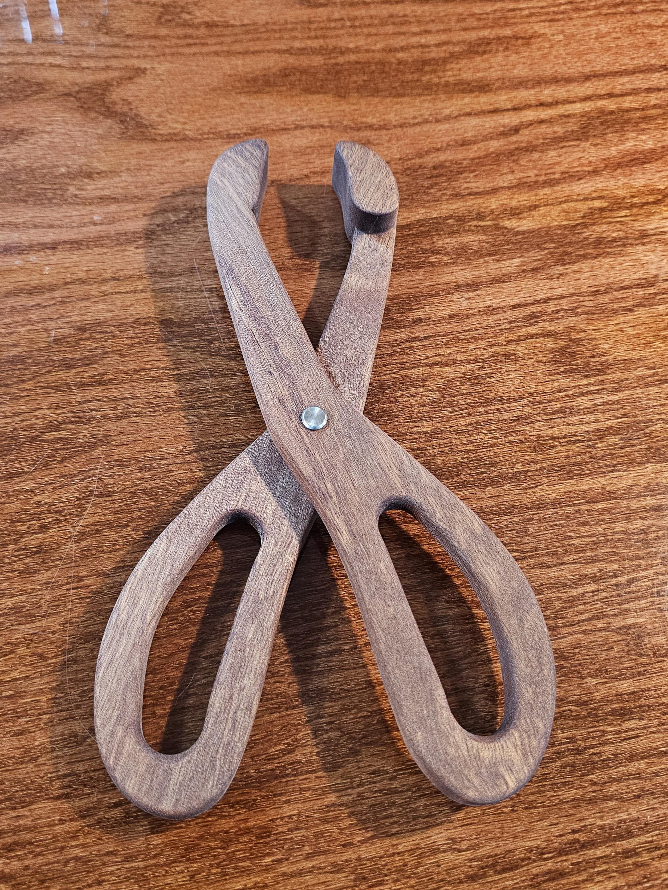 Wooden Scissor Tongs Template – DIY Woodworking Plan PDF – finished wood project photo