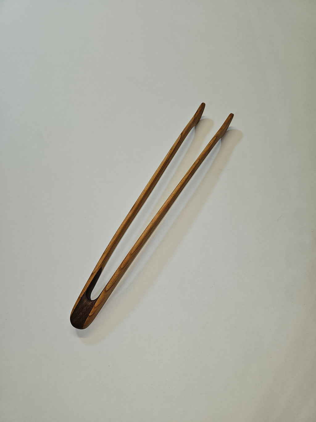 Wooden Grill Tongs Template – DIY BBQ Woodworking Plans (PDF Download) – alternate angle