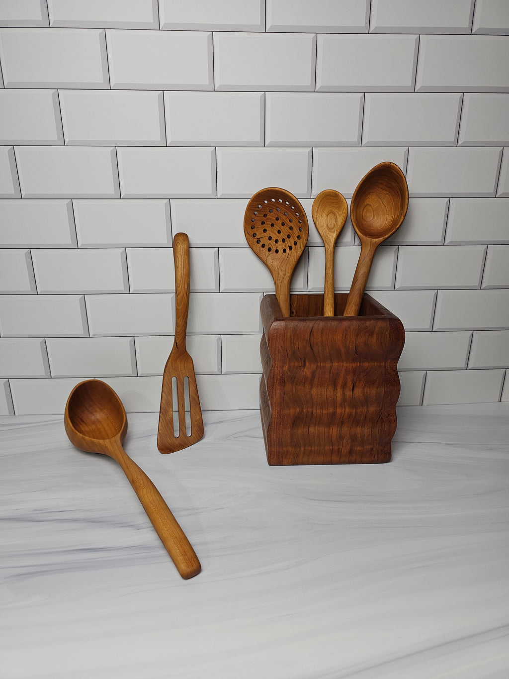 Wooden Kitchen Utensil Set – 5 PDF Woodworking Plans (Ladle, Spoons & Fish Spatula)