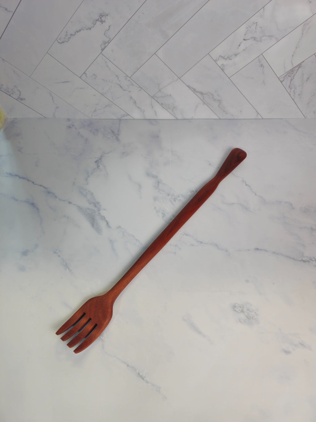 Back Scratcher & Shoehorn Woodworking Plans PDF