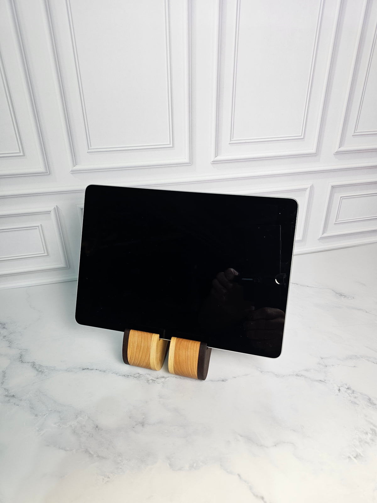 Wooden Phone Stand Plans & Printable Template (PDF)