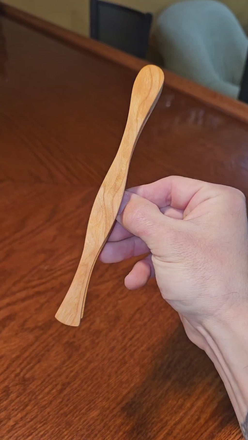 Wooden Toast Tongs Template – DIY Woodworking Plan PDF