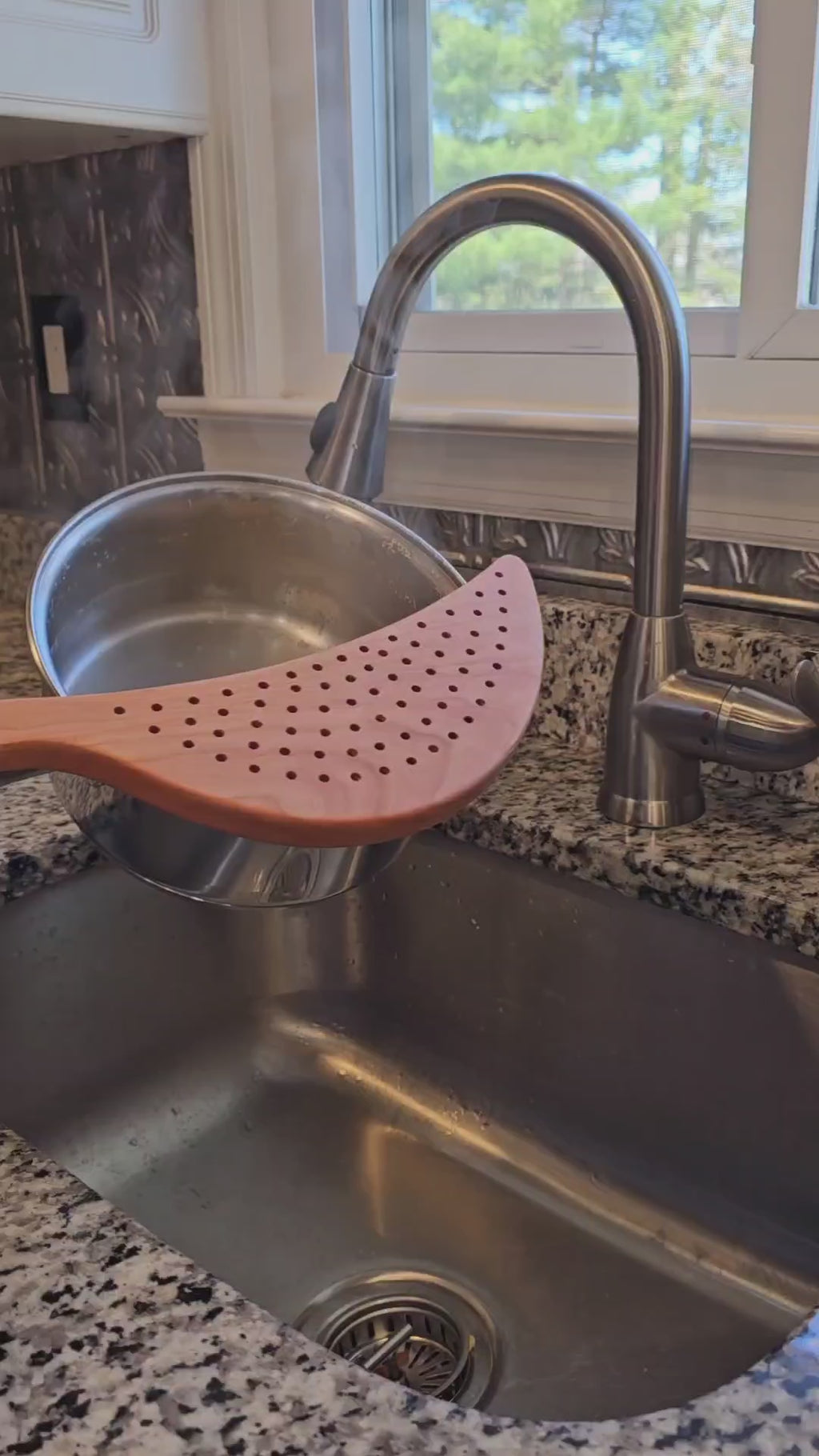 Wooden Pot Strainer Template – DIY Kitchen Tool Woodworking Plan PDF