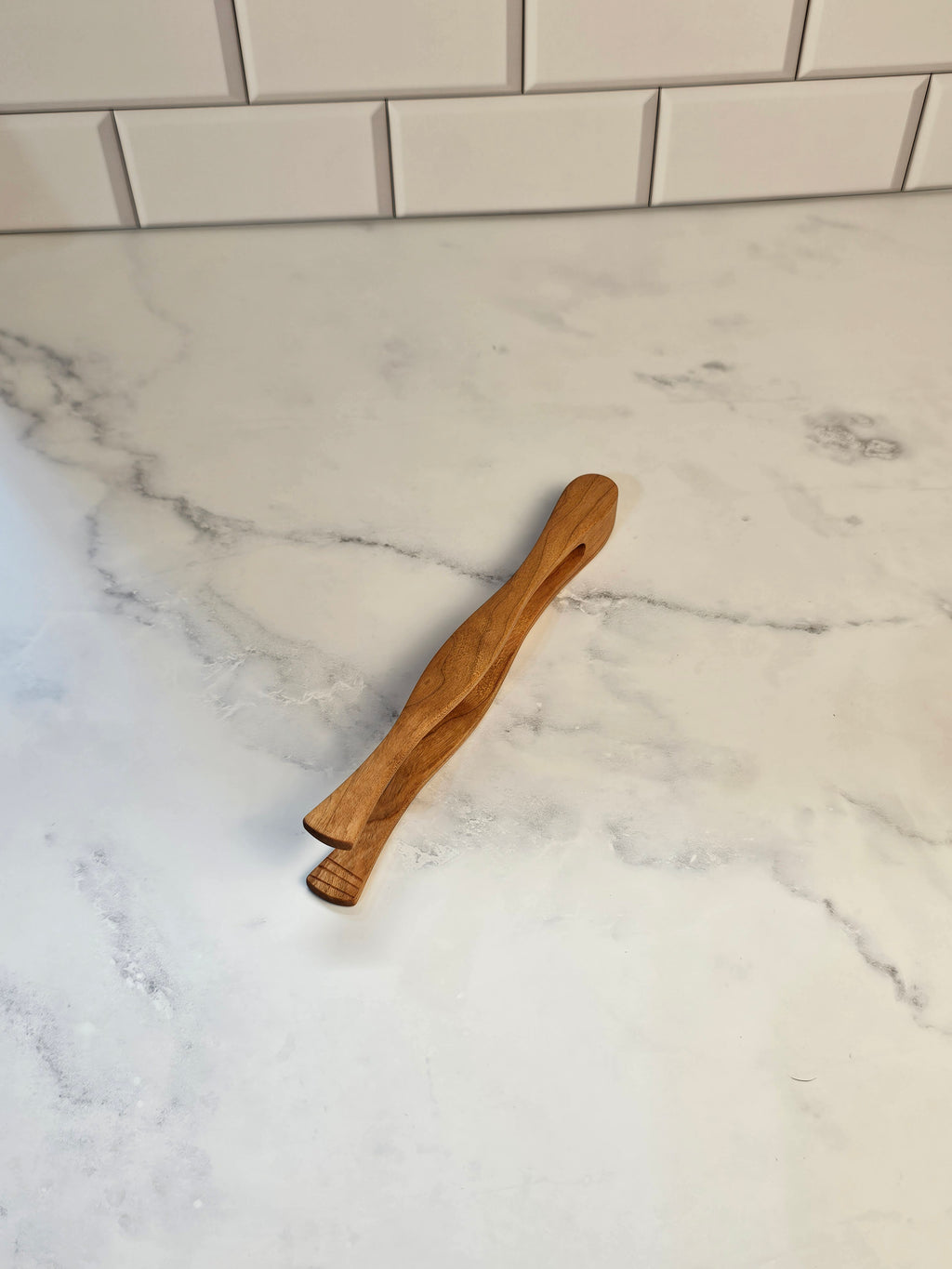 Wooden Toast Tongs Template – DIY Woodworking Plan PDF
